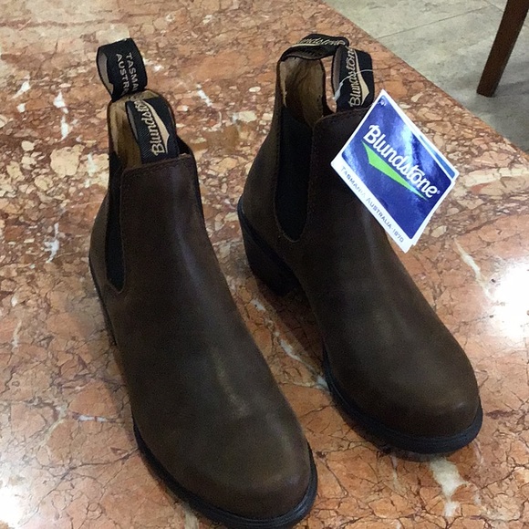 blundstone poshmark